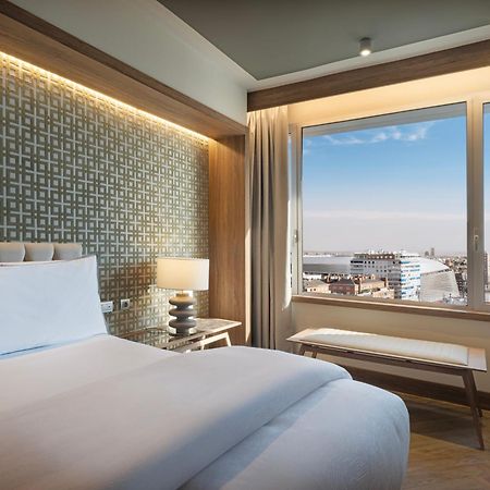 The Westin Madrid Cuzco Hotel Екстериор снимка