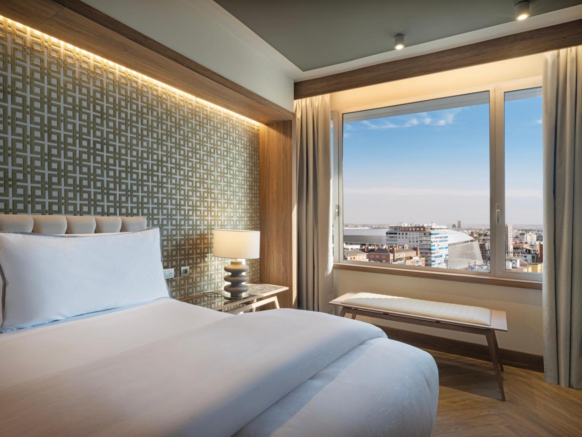 The Westin Madrid Cuzco Hotel Екстериор снимка