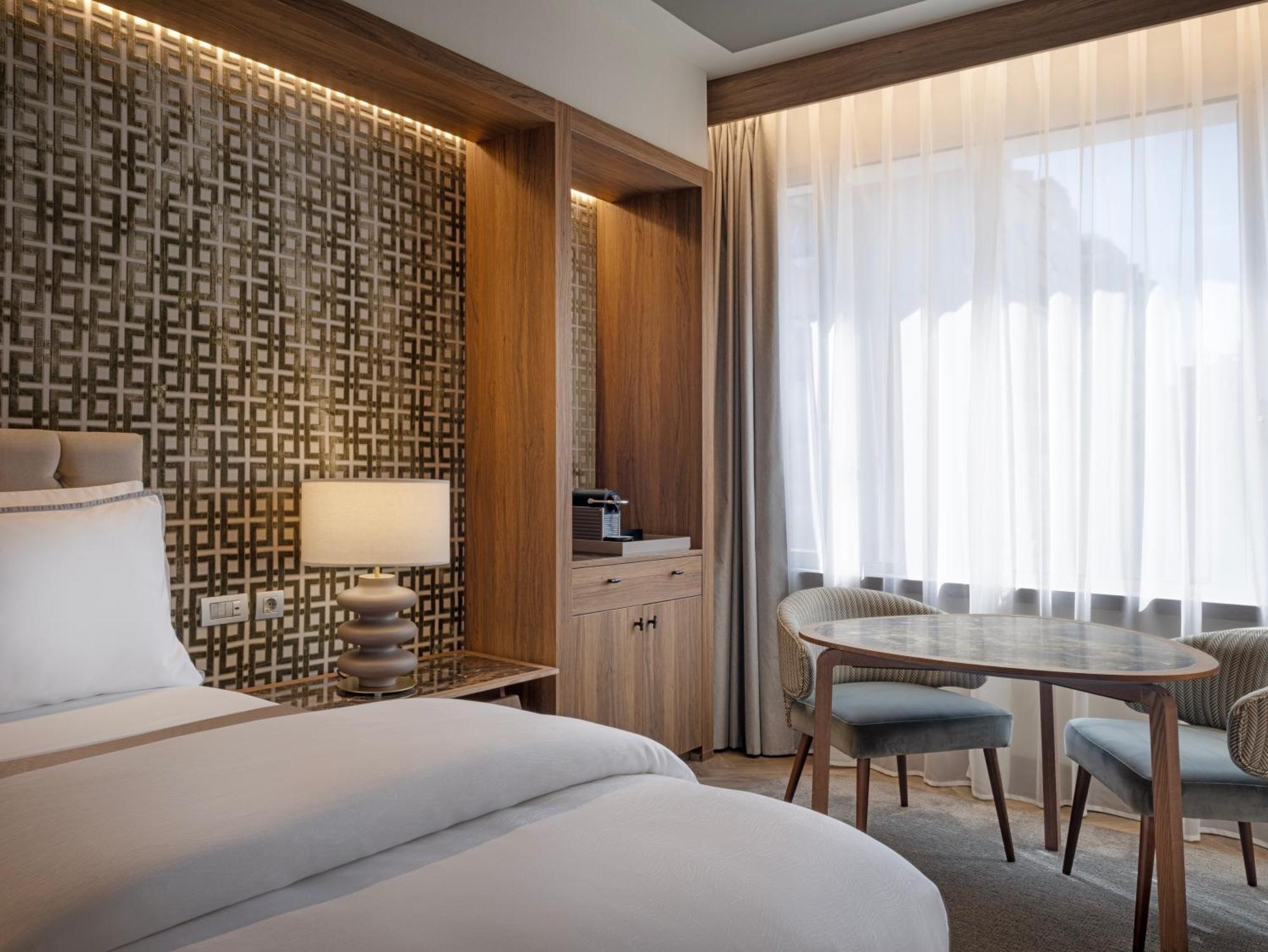 The Westin Madrid Cuzco Hotel Екстериор снимка
