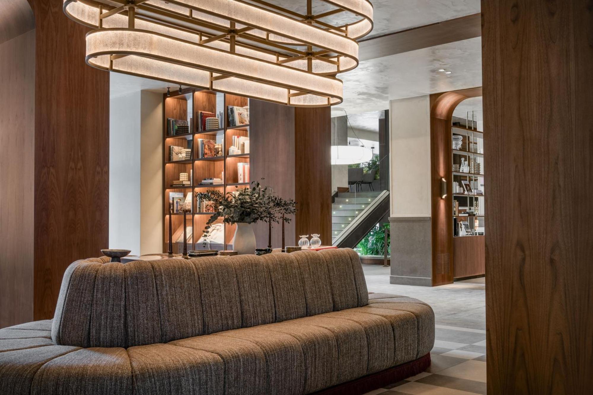 The Westin Madrid Cuzco Hotel Екстериор снимка