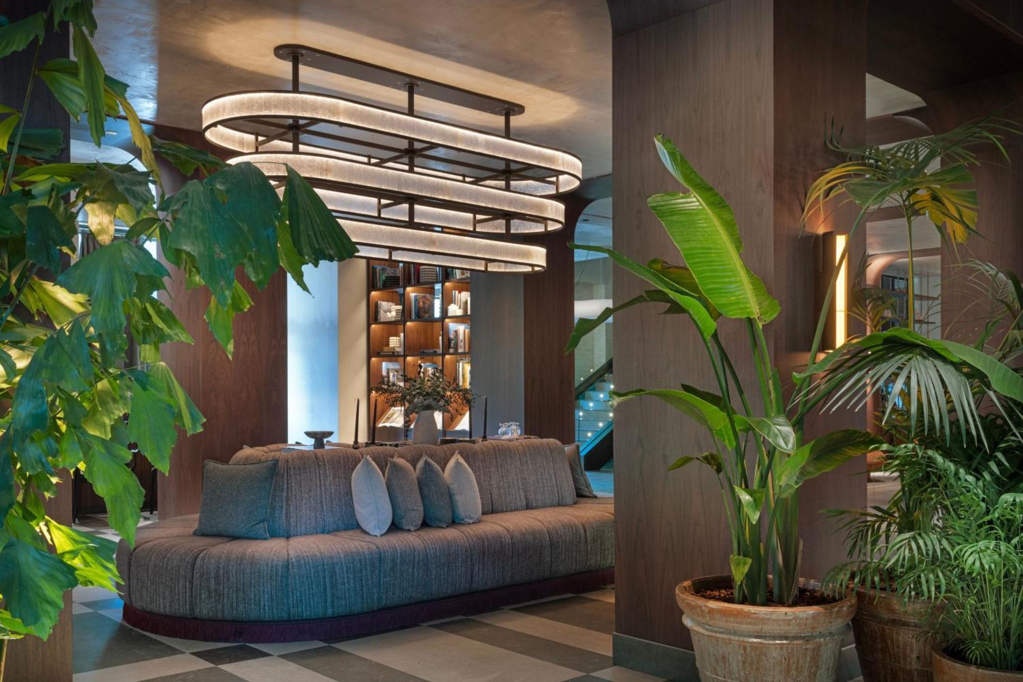 The Westin Madrid Cuzco Hotel Екстериор снимка