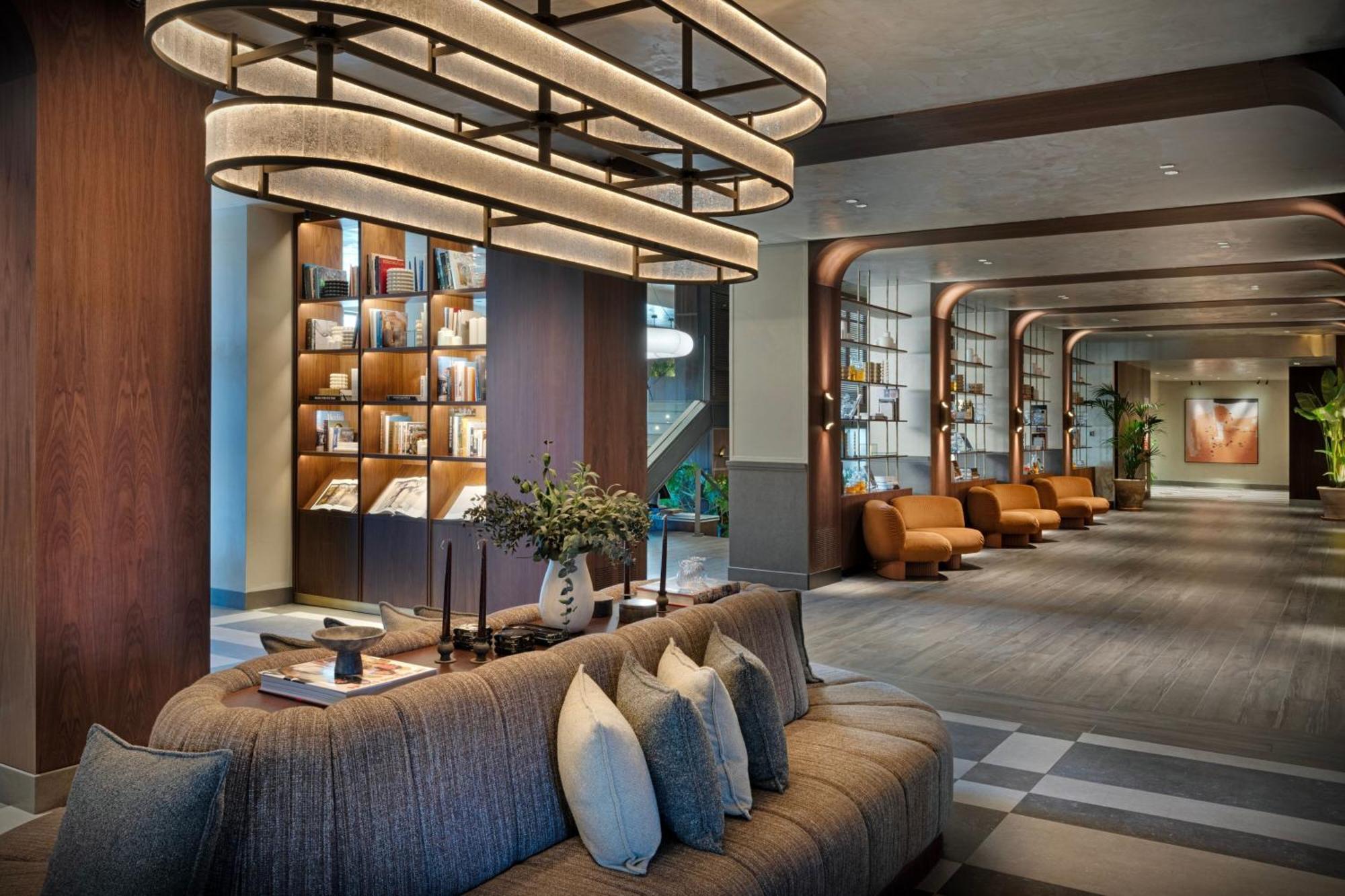 The Westin Madrid Cuzco Hotel Екстериор снимка