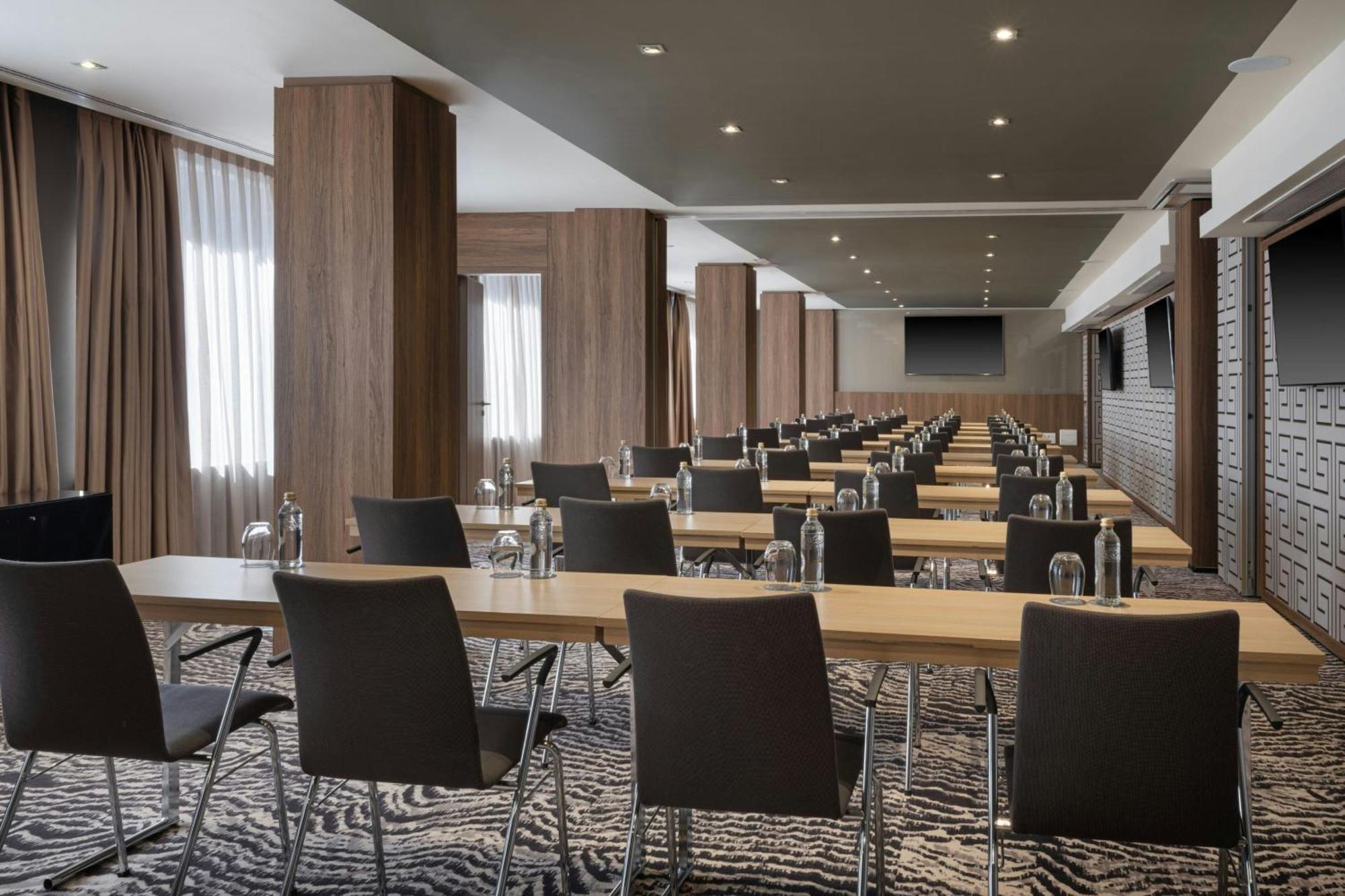 The Westin Madrid Cuzco Hotel Екстериор снимка